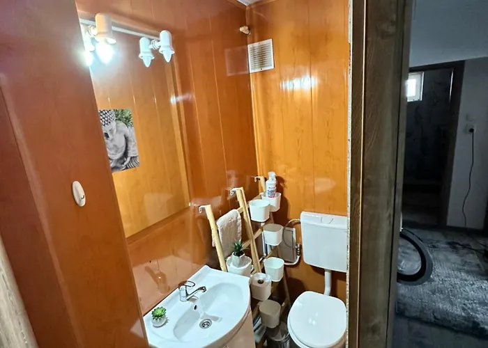 Cartierul Dristor Апартаменти Бухарест